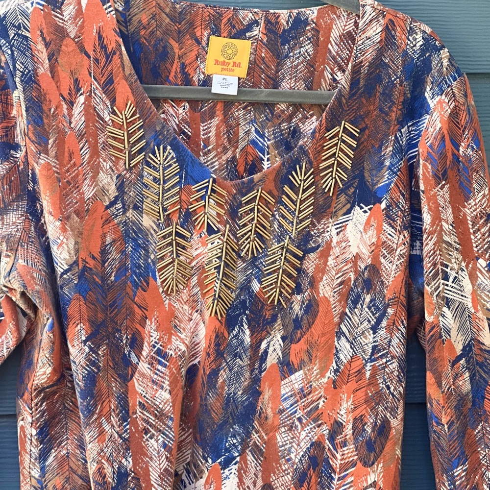 Ruby Rd. Petite Top with Orange and Blue Leaf Pattern